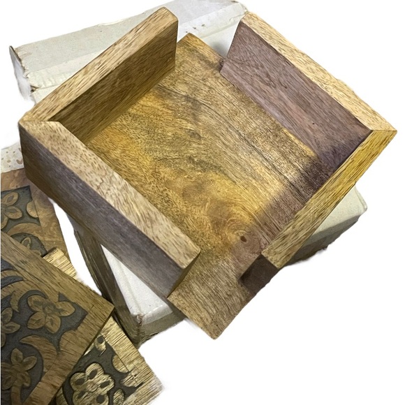 Set of 4 Carved Coasters - Picture 3 of 3